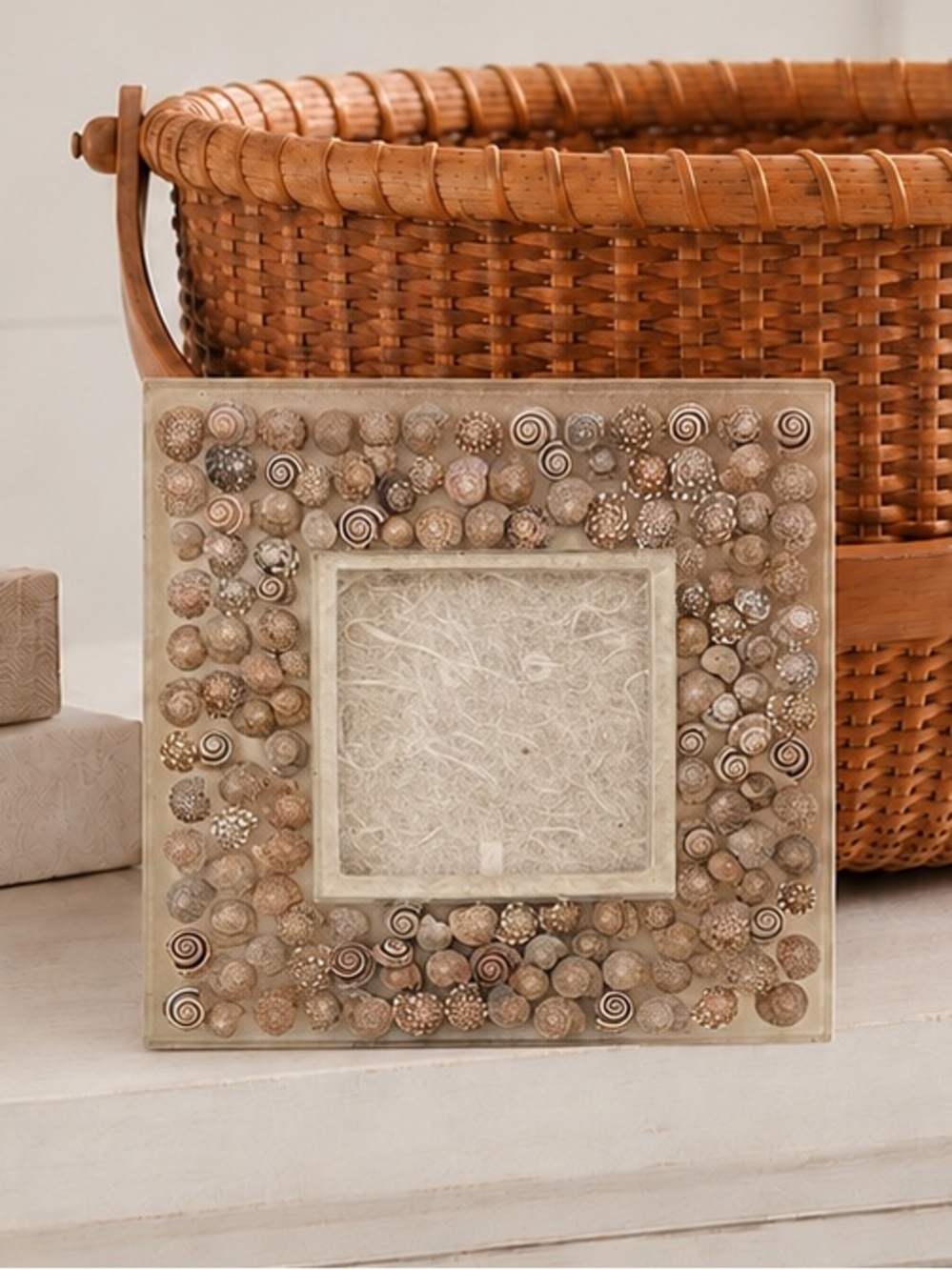 Seashell Acrylic Picture Frame 🐚 - Picture 4 of 12